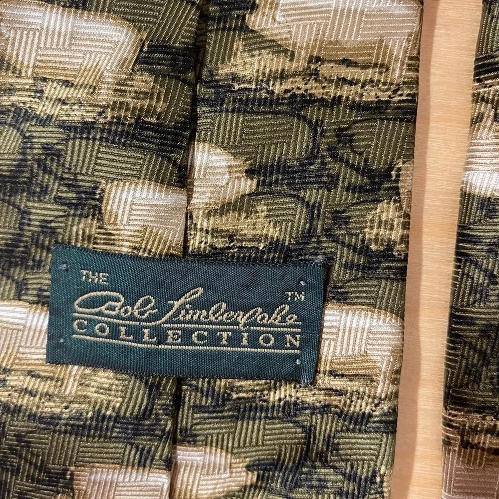 Bob Timberlake Elegant Green Patterned Tie (CI)